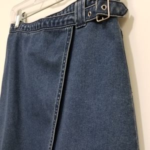 NWOT Wrap denim skirt Small